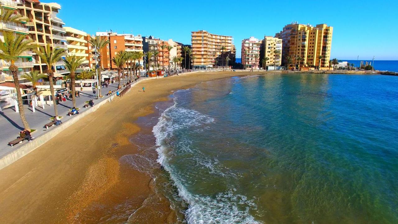 Holiday Royal Suite Concordia Torrevieja Bagian luar foto