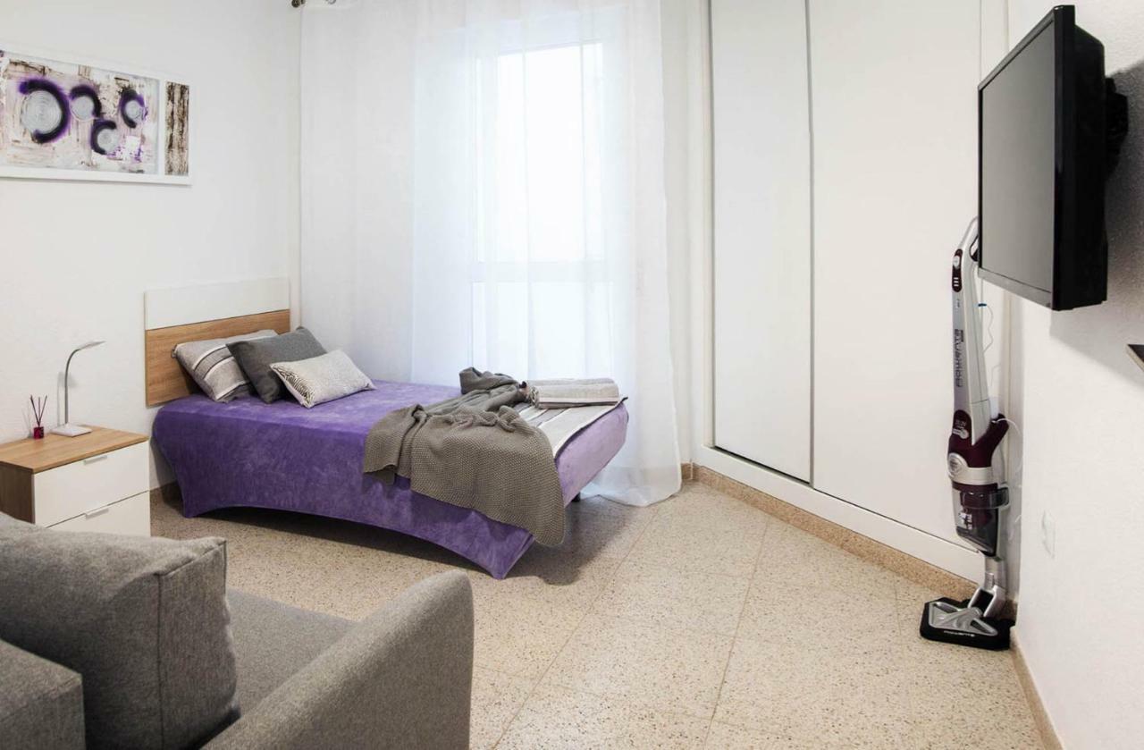 Holiday Royal Suite Concordia Torrevieja Bagian luar foto